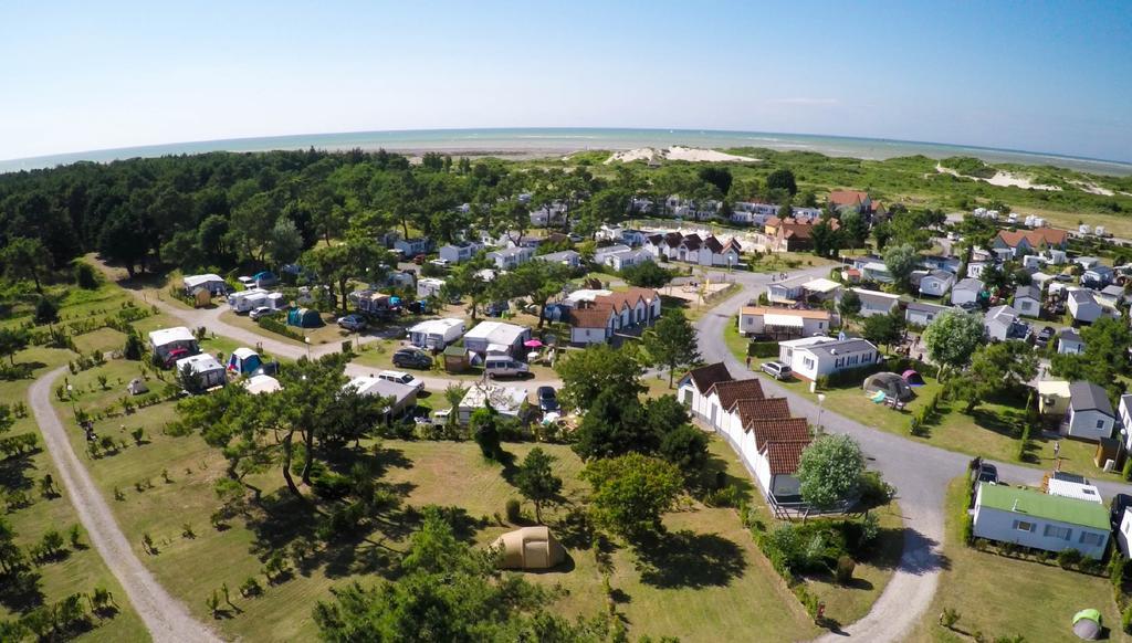 Camping Paradis Les Galets De La Molliere 카이유쉬르메르 외부 사진