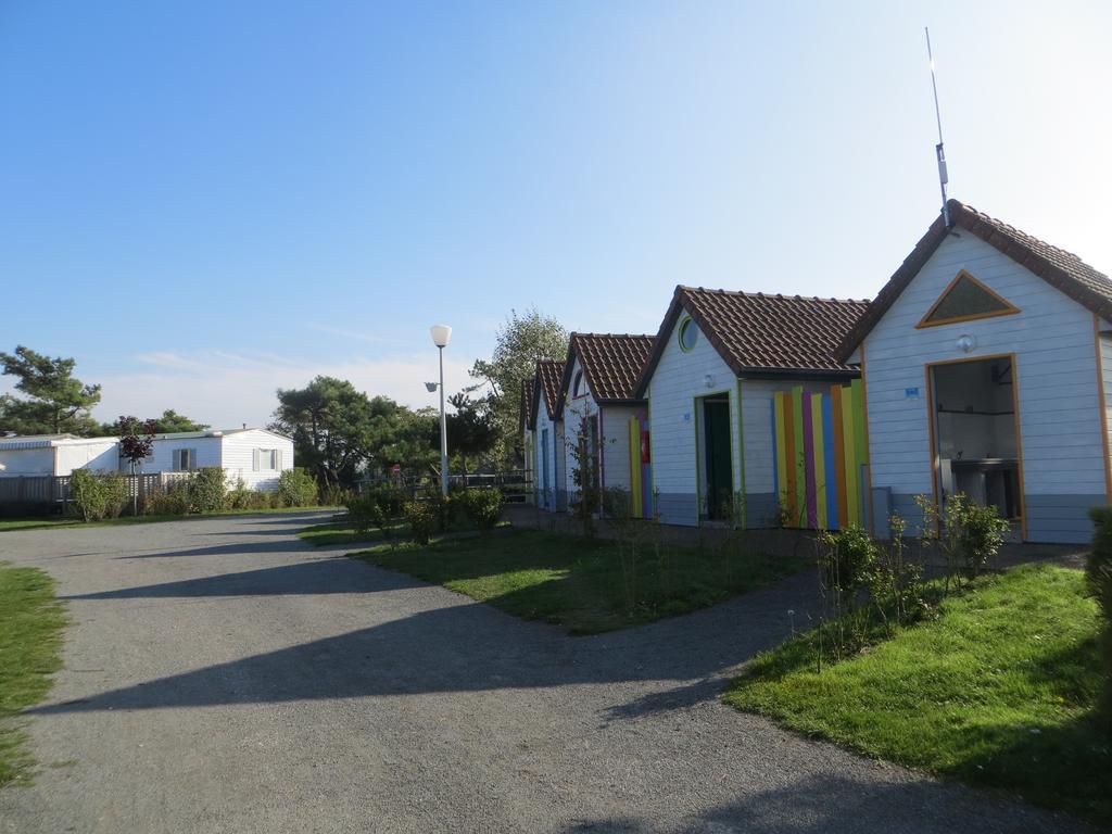 Camping Paradis Les Galets De La Molliere 카이유쉬르메르 외부 사진