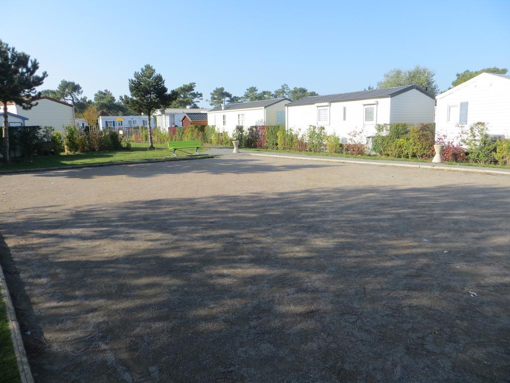 Camping Paradis Les Galets De La Molliere 카이유쉬르메르 외부 사진