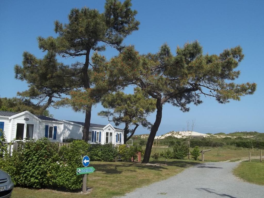 Camping Paradis Les Galets De La Molliere 카이유쉬르메르 외부 사진