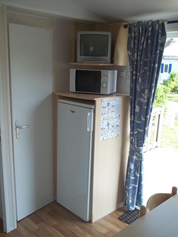 Camping Paradis Les Galets De La Molliere 카이유쉬르메르 객실 사진